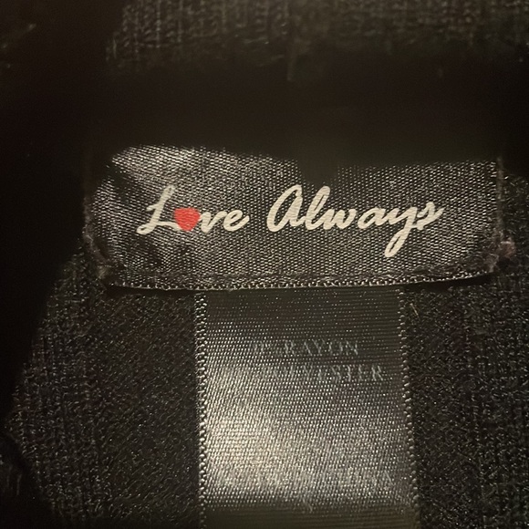 Love Always black sweater. Size small. Excellent condition - Picture 6 of 6